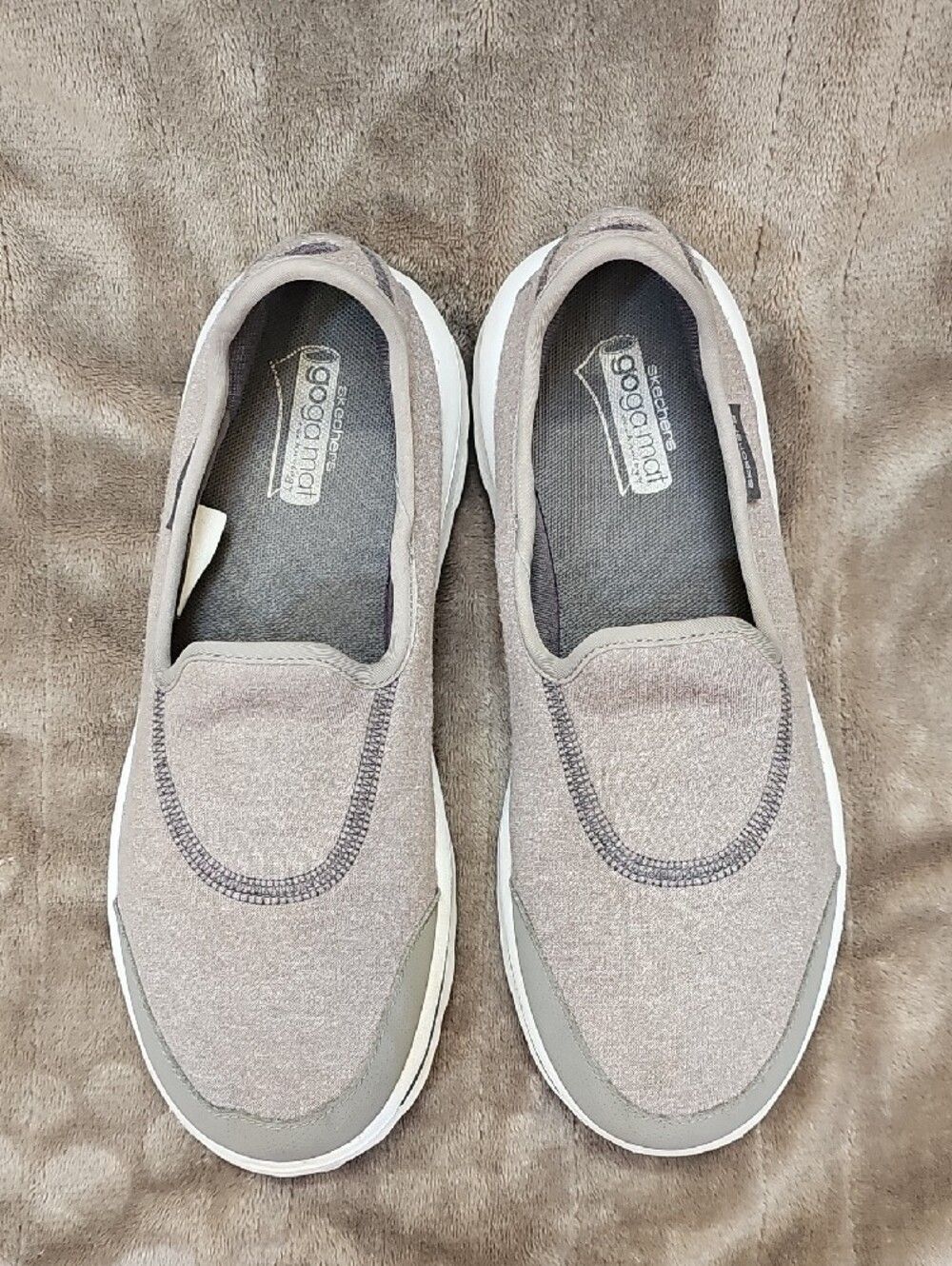 Skechers Goga Mat Slip On Shoes Casual Walking Sneakers Gray Y18 - Picture 2 of 10